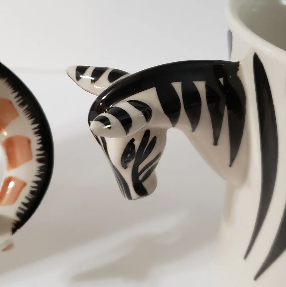 Pier 1 Imports Zebra and Giraffe Mugs